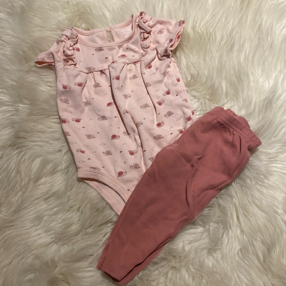 3/25$ Carter's Child of Mine 2 piece set Snail print Onesie with Pink pants